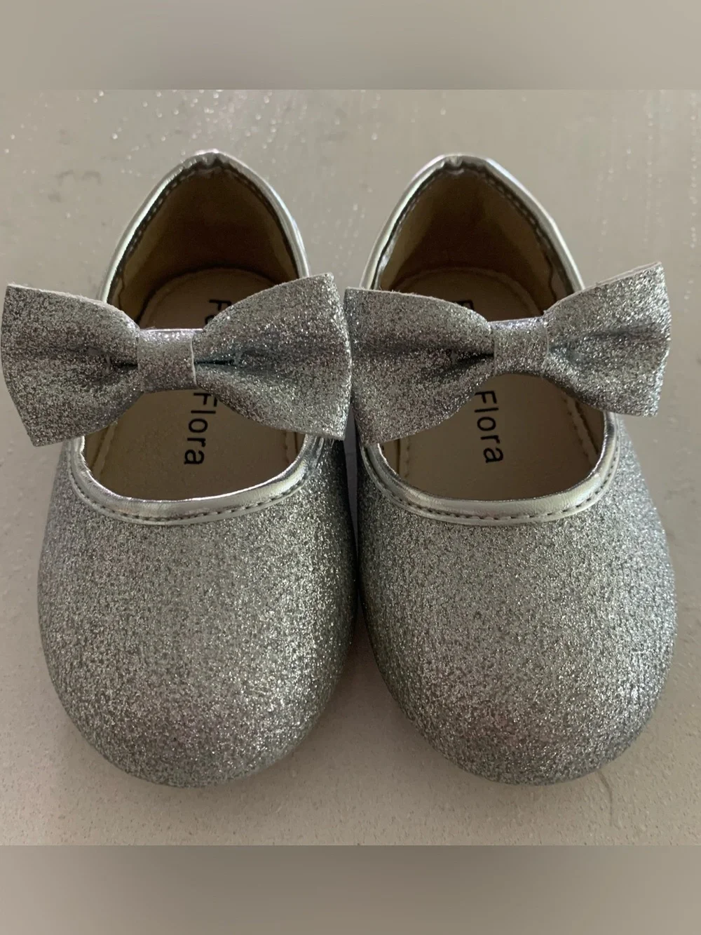 Felix & Flora Silver Glitter Velcro Shoes Size 5